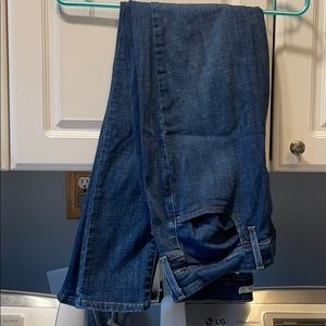 Levi’s 721 High Rise Skinny Jeans